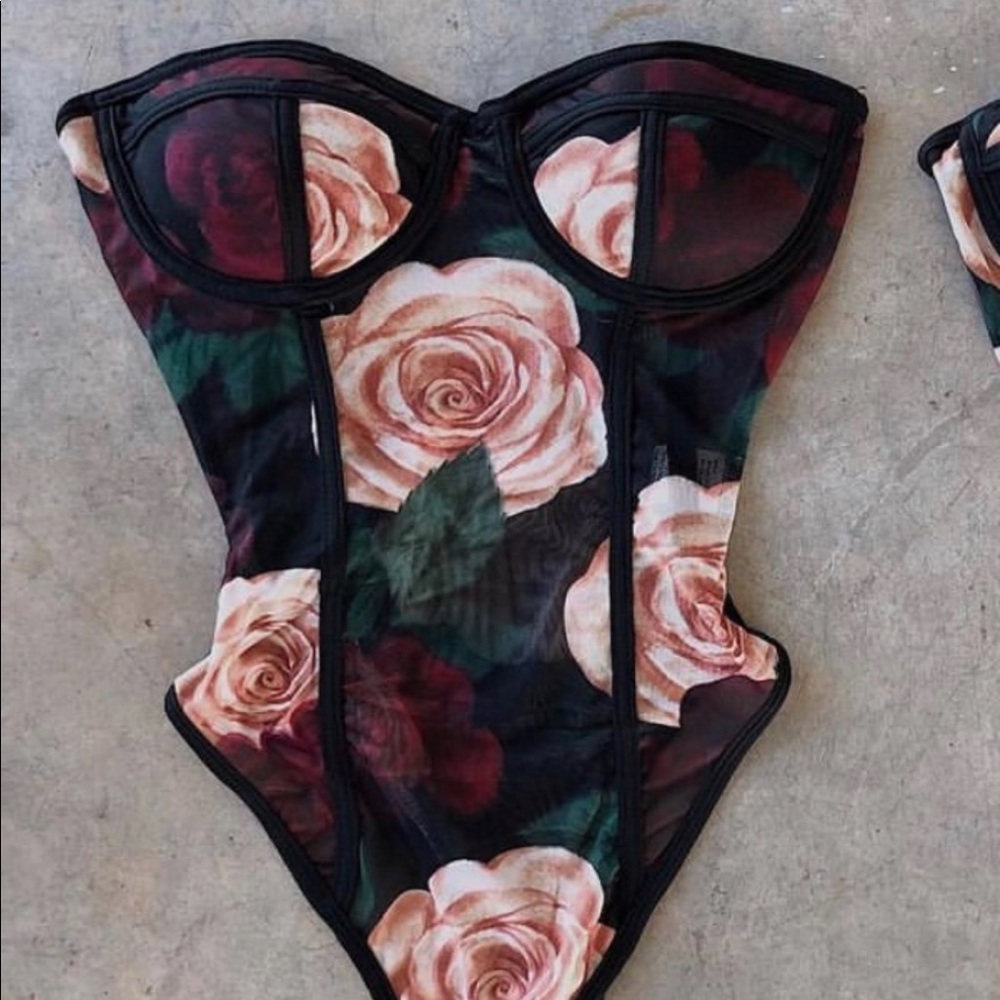 Myoutfitonline bodysuit